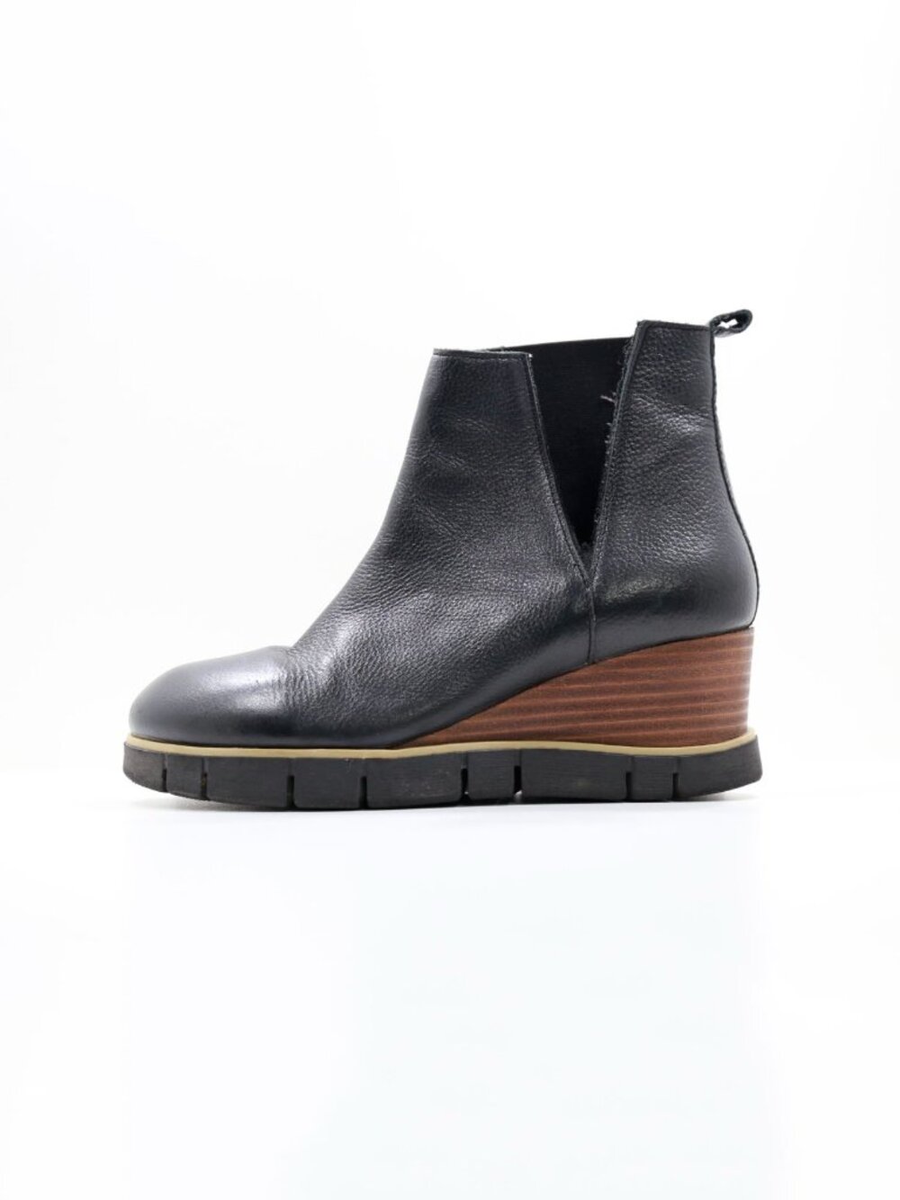Diba True Black Leather 2.5" Wedge Heel Ankle Boots - 8.5